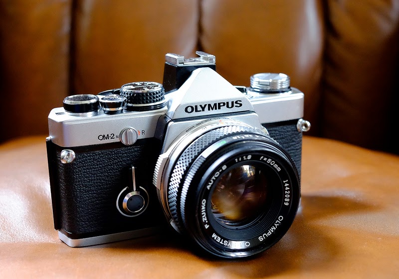 A geek and his camera: Olympus OM-2n